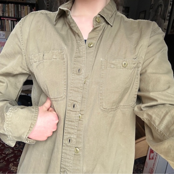 khaki green button up work shirt - Picture 2 of 5